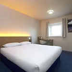Express By Holiday Inn Wembley North Circular Road