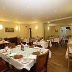 Ridgemount Hotel