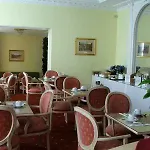 Derby Hotel Kensington