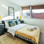 Club Living - Camden Town Apartments