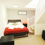 City Stay Aparts - Euston Apartment