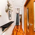 Muse Haus Riverside