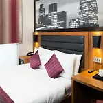 Brit Hotels London Court