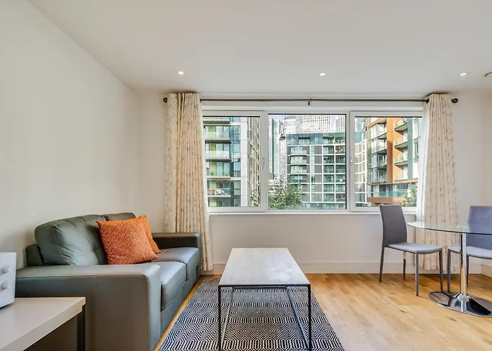 Cosy Studio Apartment In Canary Wharf