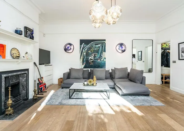 New Sleek And Stunning 1 Bedroom Flat Hampstead