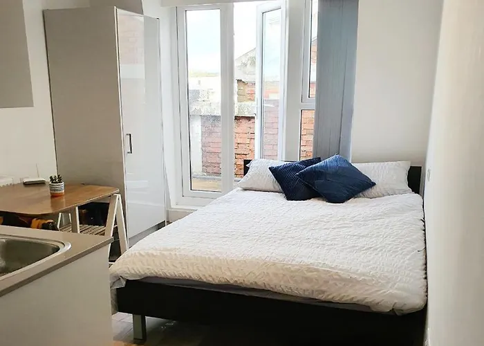 Studio Flat
