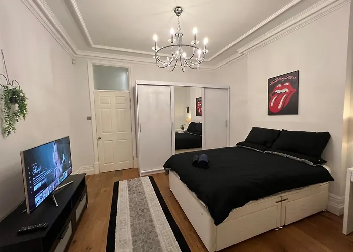 Luxury Specious Room In Central London