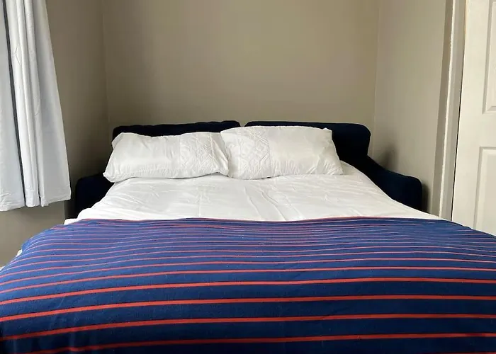 A Beautiful Ground-Floor Flat.