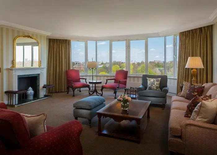 Cheval Thorney Court At Hyde Park