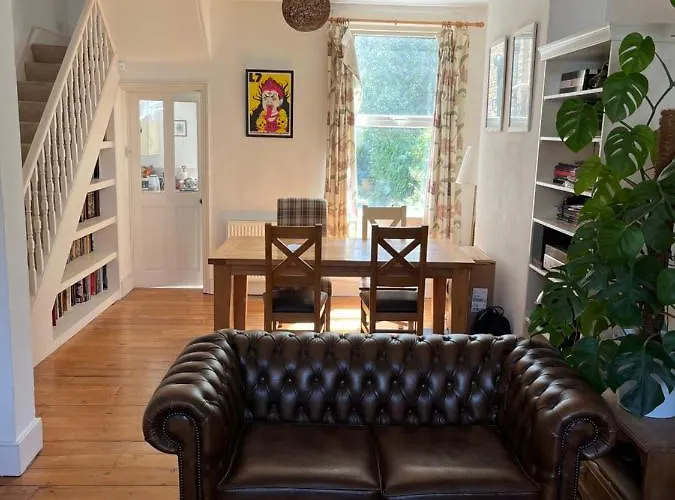 Peaceful London Retreat