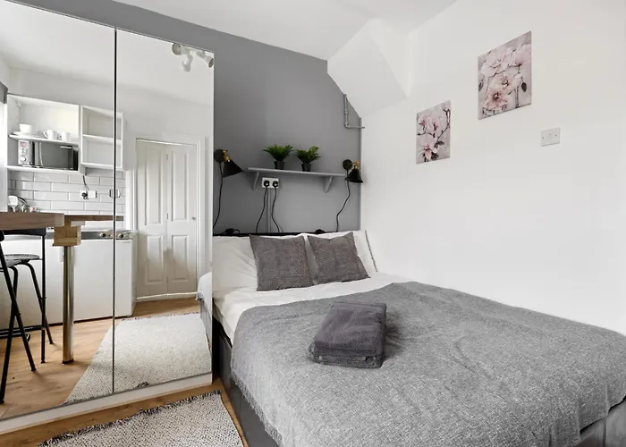 Charming Flat In The Heart Of Fulham