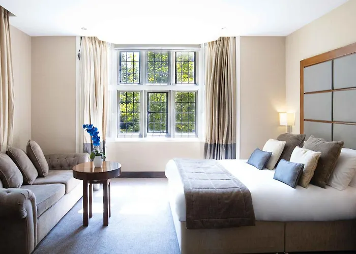Wellington Hotel By Blue Orchid