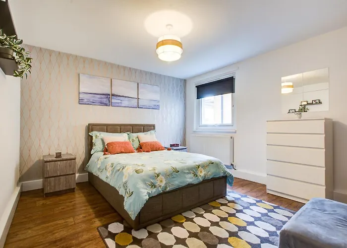 Charming & Cozy Apartment