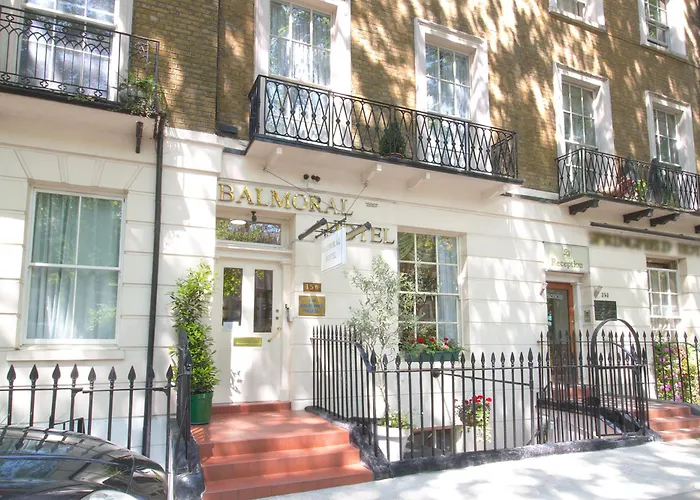 Balmoral House Hotel