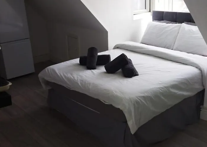 Studio Style Room, Near Tooting Broadway Station