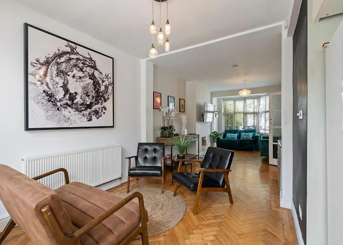 Entire House In Wimbledon