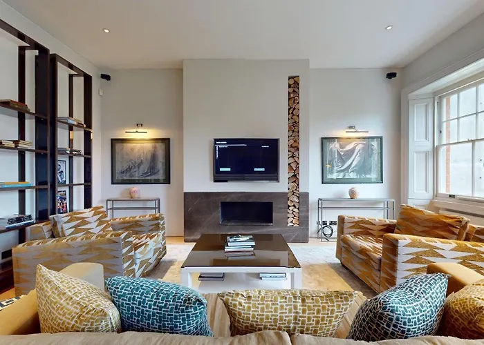 Cadogan Square 5 - Bedroom Penthouse