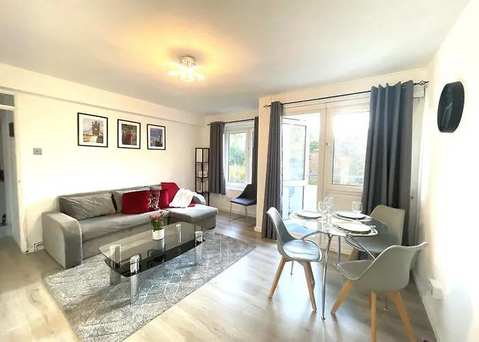 Comfortable Flat Near To Central London