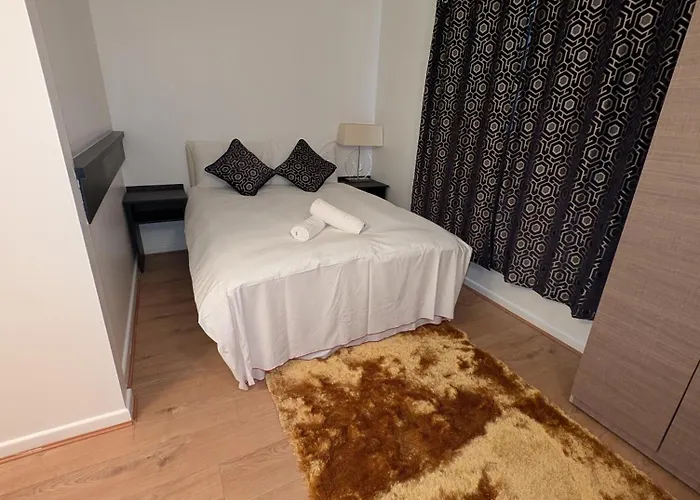 Bow Room Near Abba Studio And Stratford Olympic