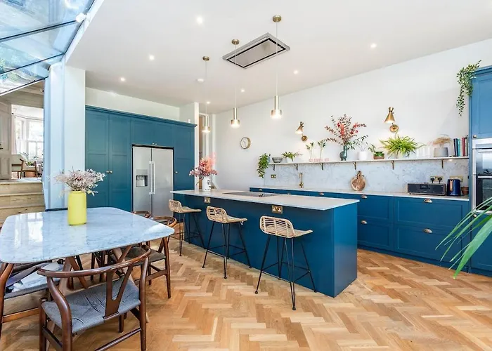 4 Bedroom Newly Renovated Home