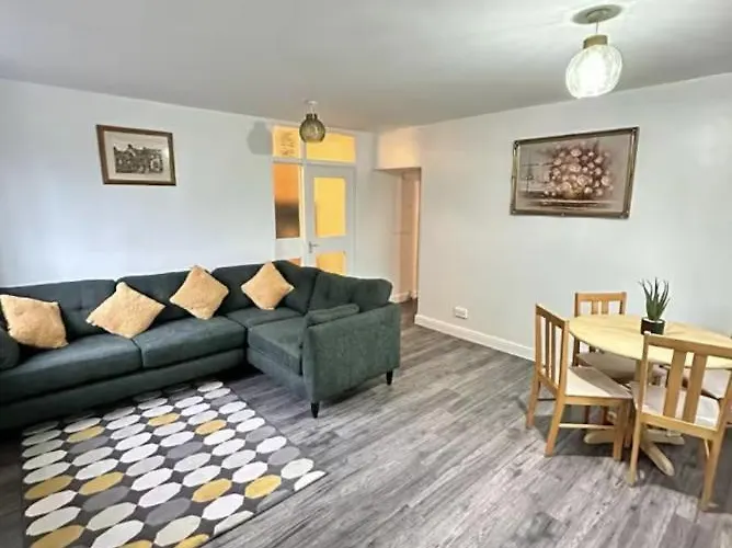 Splendid Flat In Central London