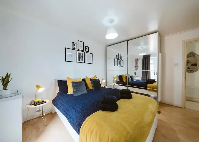 Cosy 2 Bdr Flat 5 Min To Excel Free Car Parking