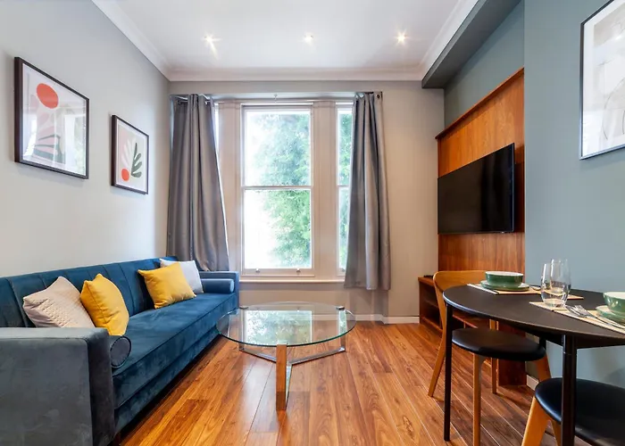 Brilliant 1Br Flat, Lakeside Rd, 5 Min To Tube