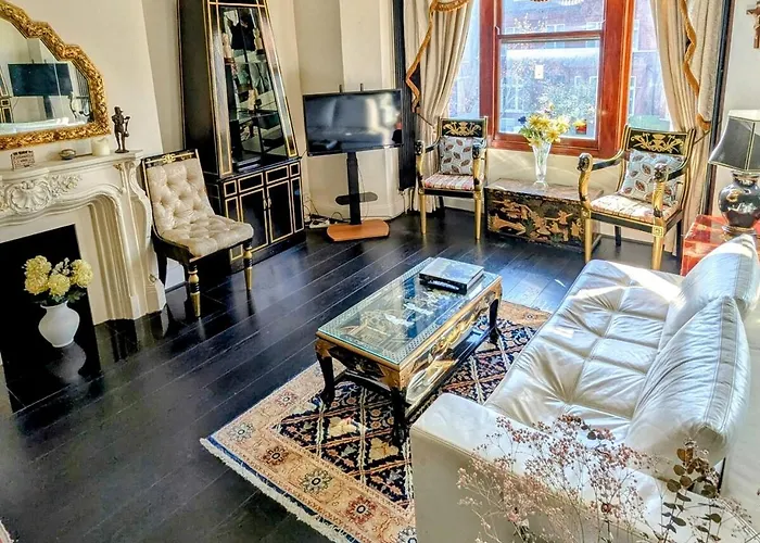 Stunning Three Bed In West Hampstead
