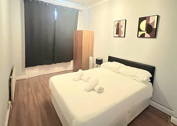 Comfortable 2-Bedriim Apartment In The Heart Of London