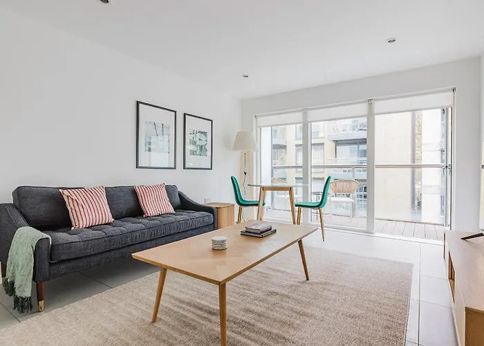 Blueground Clerkenwell Fully Furnished Ready Lon-601