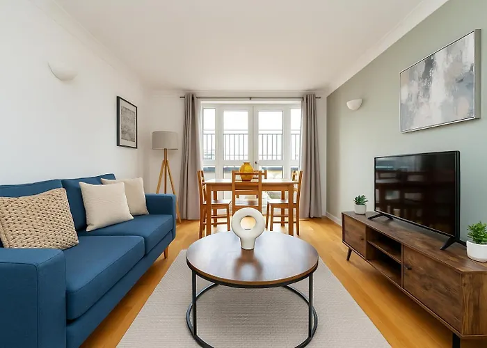 Timeless Elegance In Haggerston