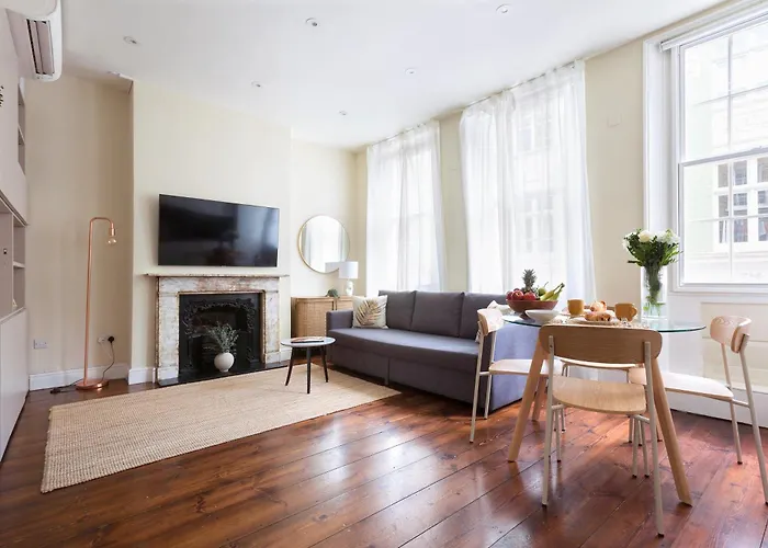 Superb One Bedroom Apartment In Soho