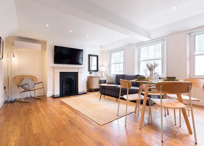 Beautiful One Bedroom Apartment In Soho