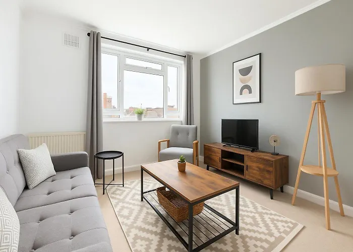 Peaceful 2 Bed Flat In Chiswick