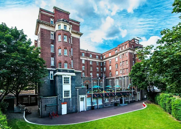 Rest Up Hostel