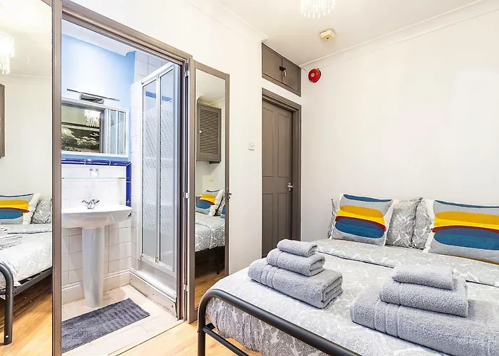 Highbury & Islington Apartments
