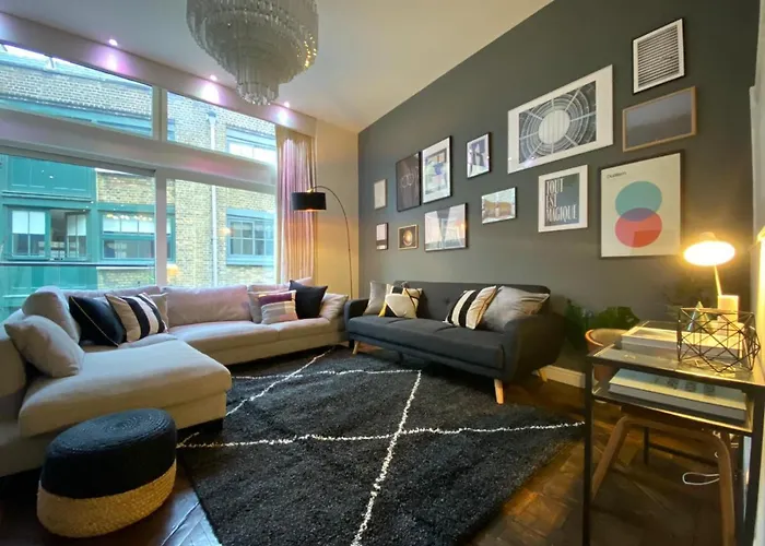 Foley Street Apartments