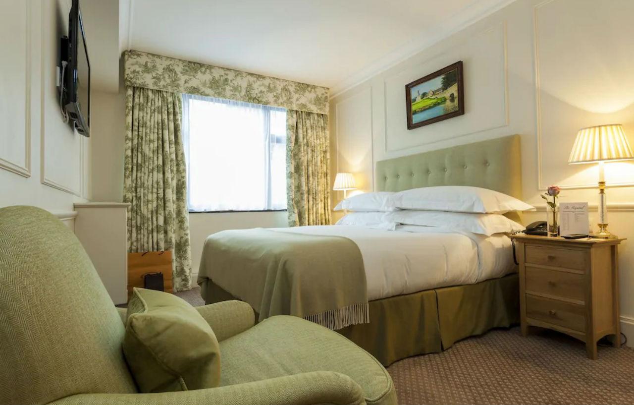 Hotel The Capital Hotel, & Townhouse 5*