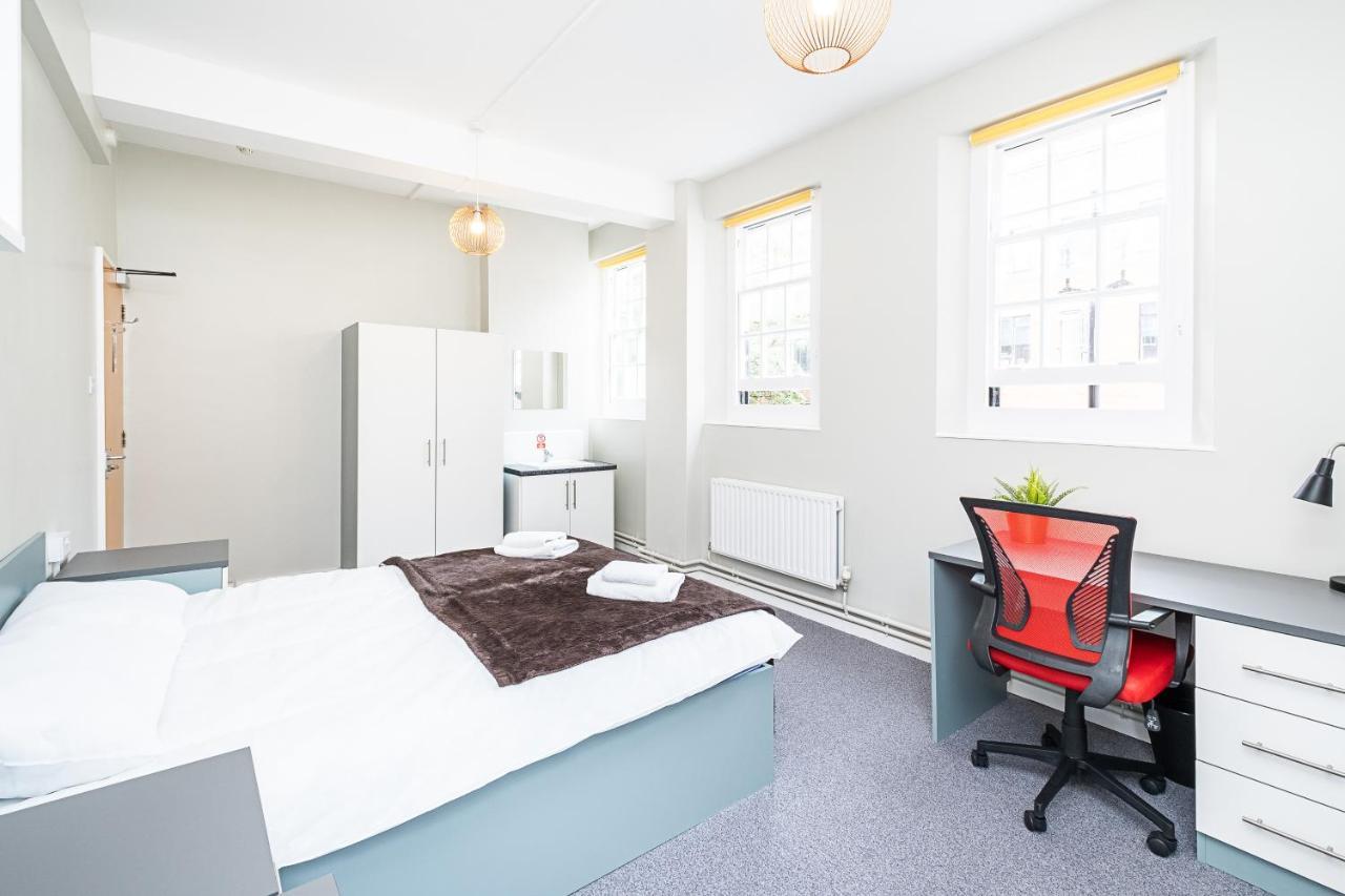 Modern And Studio, Westminster - Sk Pensionat