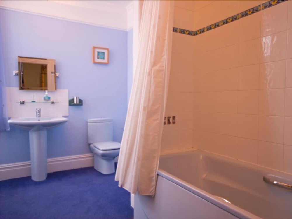 Arlington House Hotel London