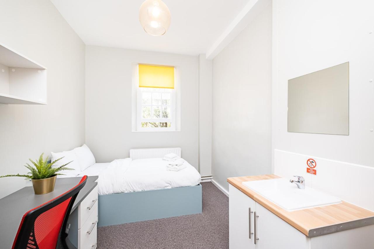 Modern And Studio, Westminster - Sk Pensionat *