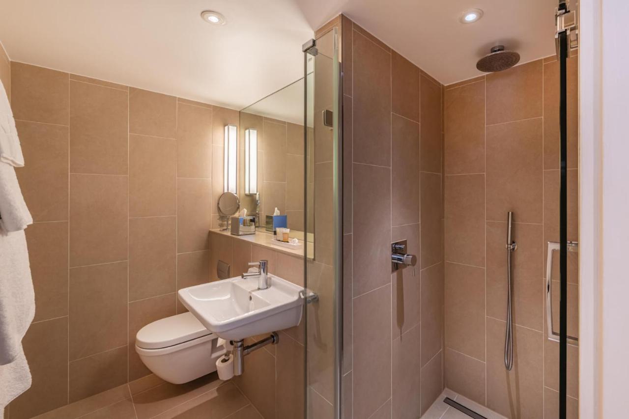 Hotel The Resident Victoria 4*