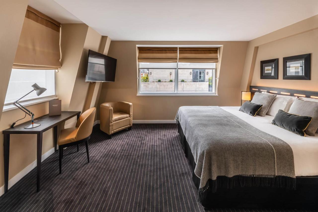 The Resident Victoria 4* London