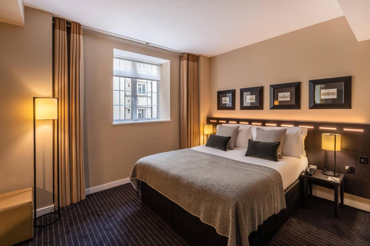 The Resident Victoria 4* London