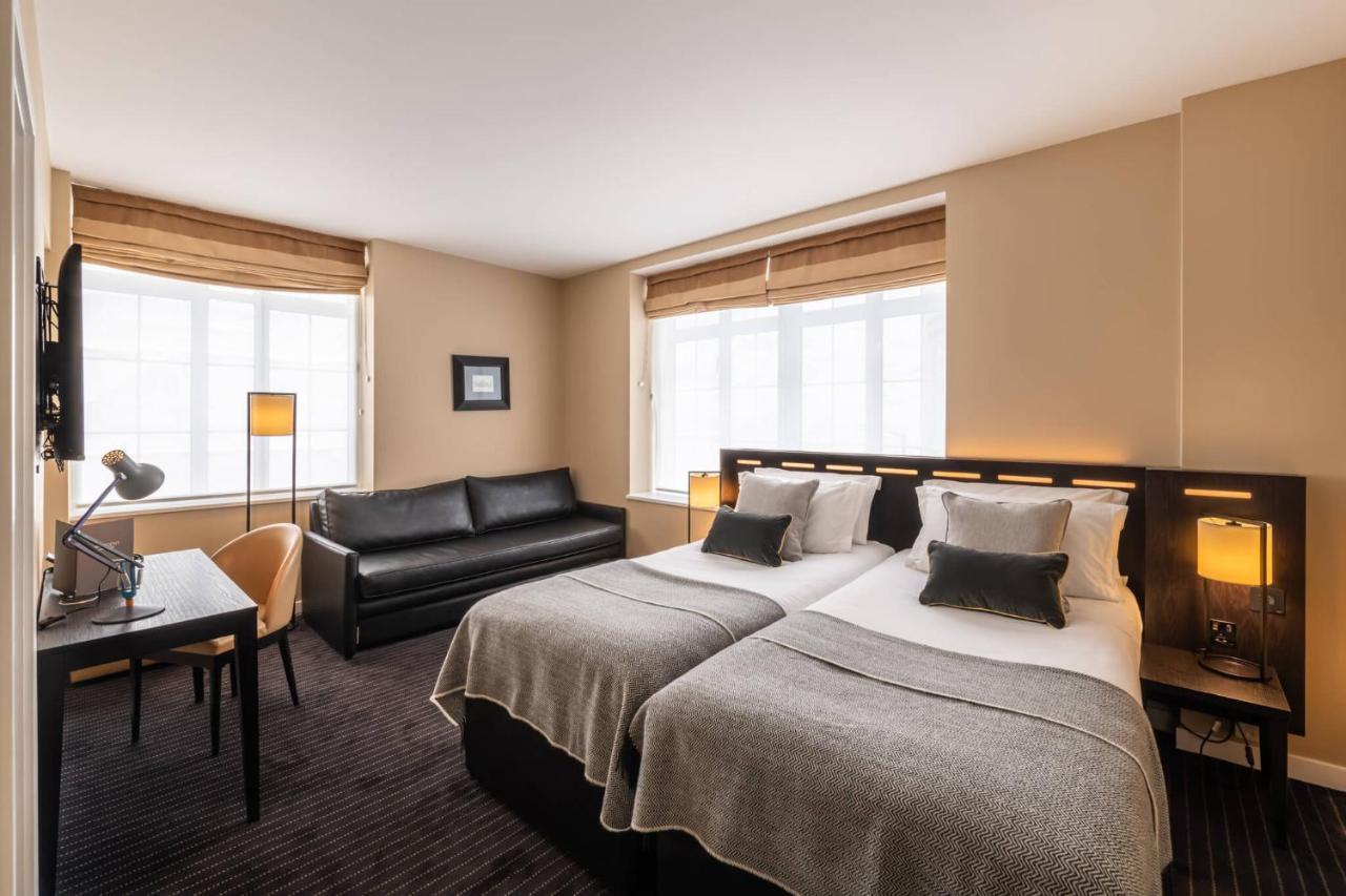 Hotel The Resident Victoria 4*