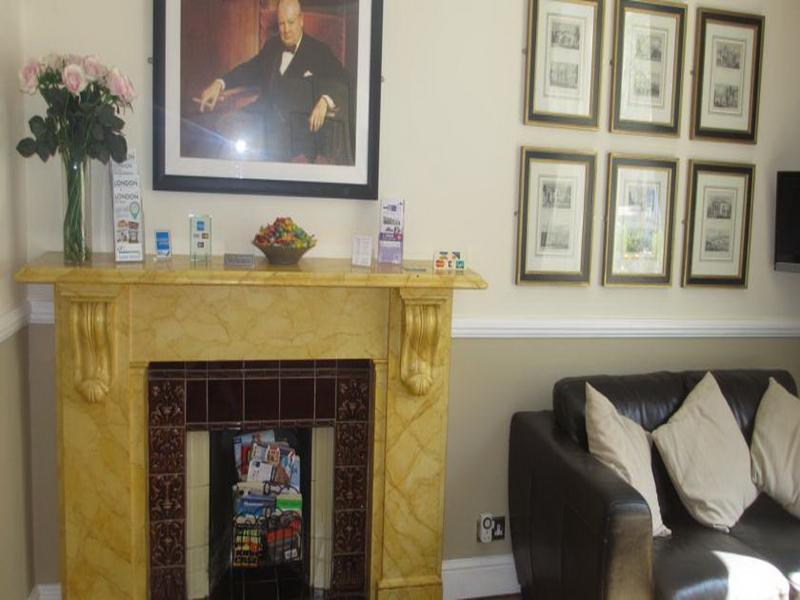 Belvedere Hotel 2*