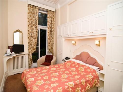 Maranton House London