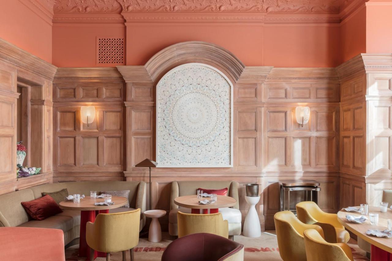 The Connaught, Maybourne Collection Hotell