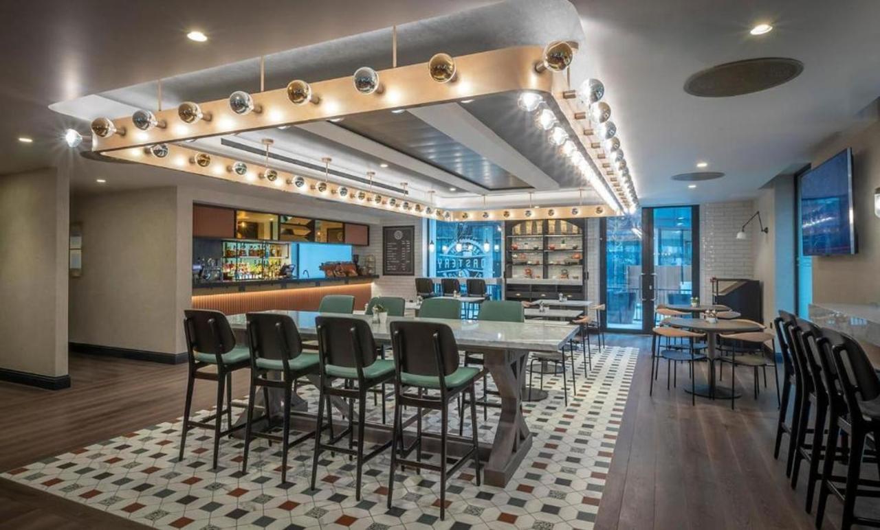 Clayton Of Hotel Londres