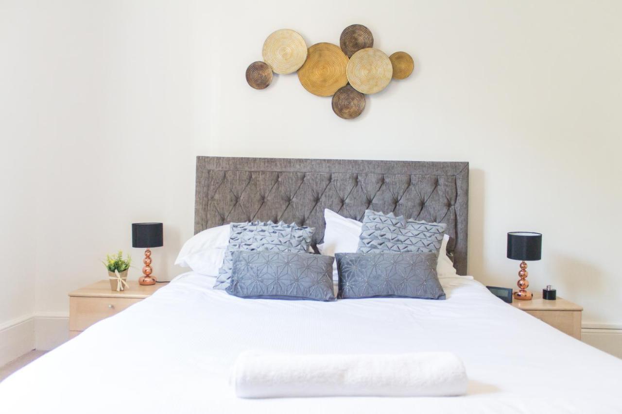 Premium Over Looking Canary Wharf Towers Appartement *